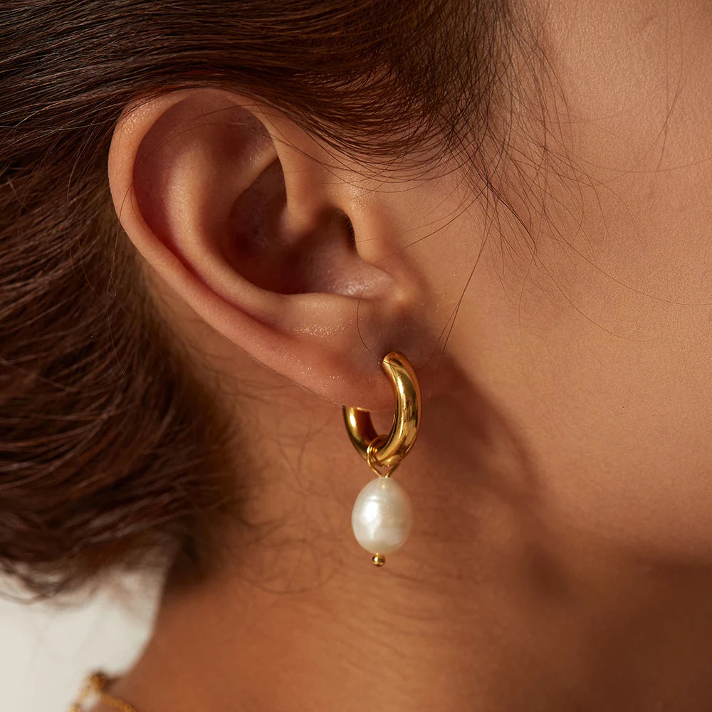 Freshwater Pearls Drop Earrings