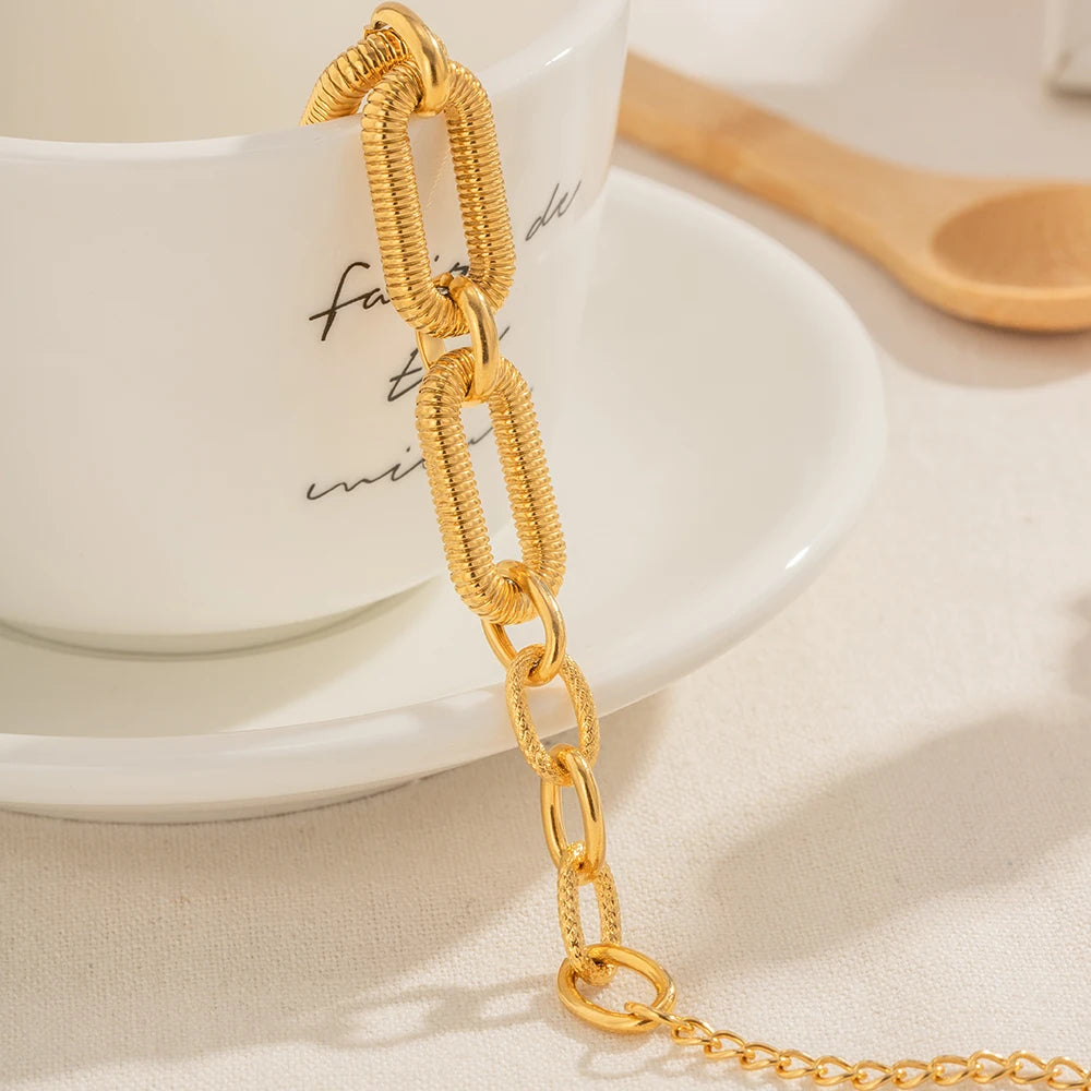 Bulky Link Chain Bracelet