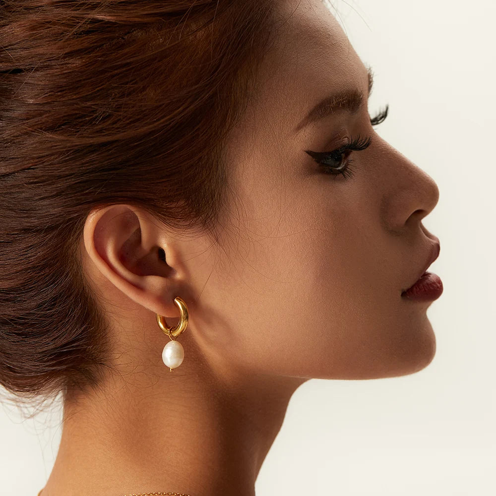 Freshwater Pearls Drop Earrings