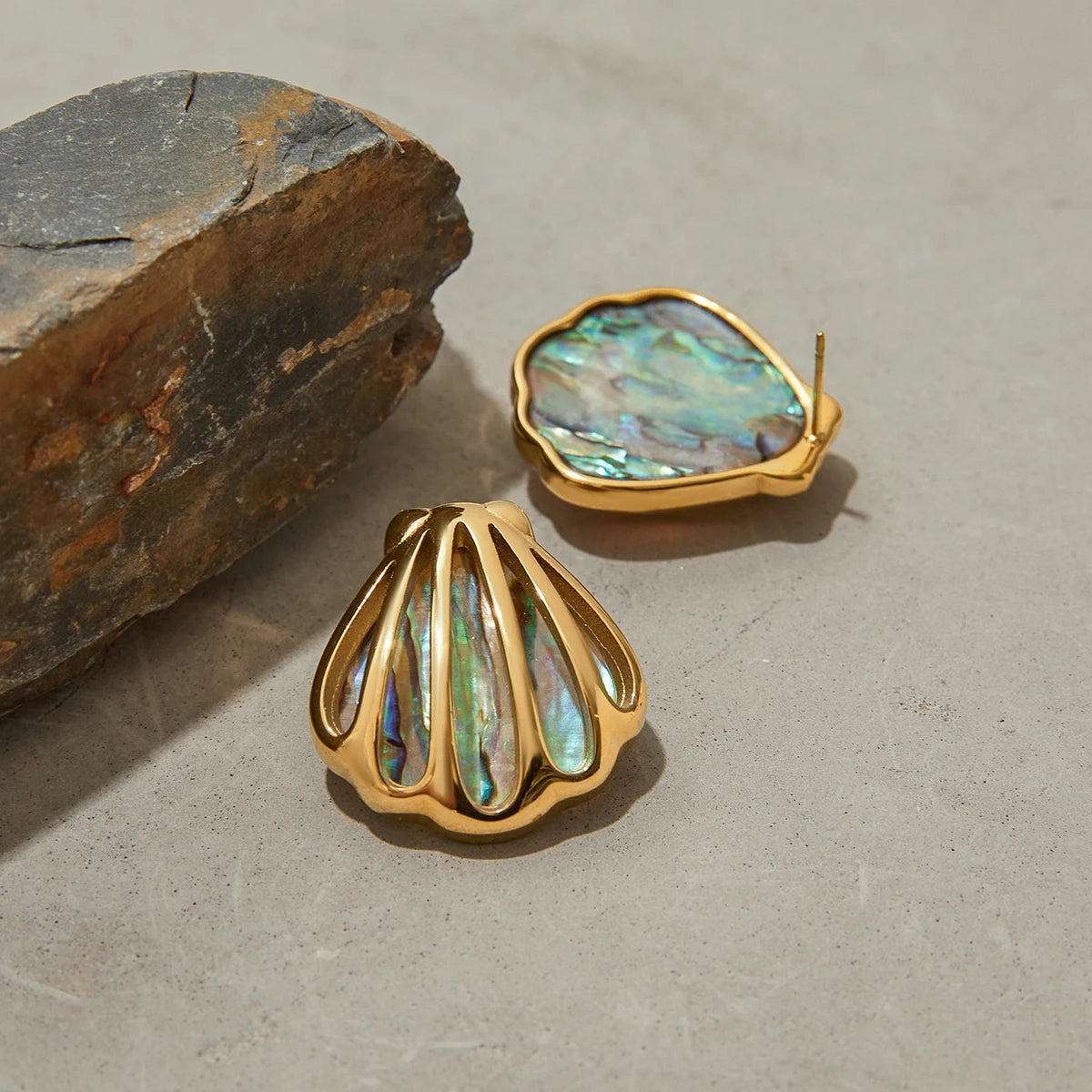 Aquamarine Oceanshell Stud Earrings