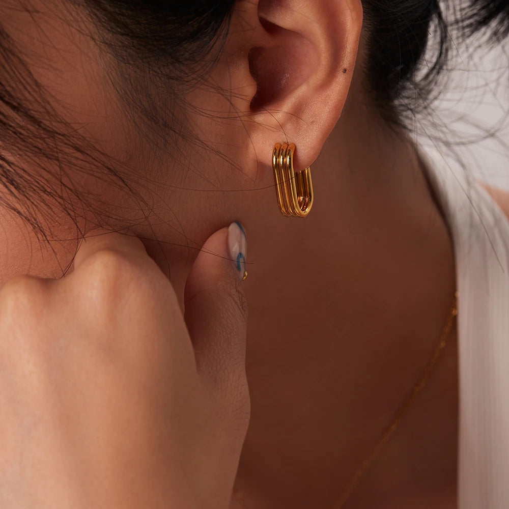 Three-layer Open Cusp Earrings