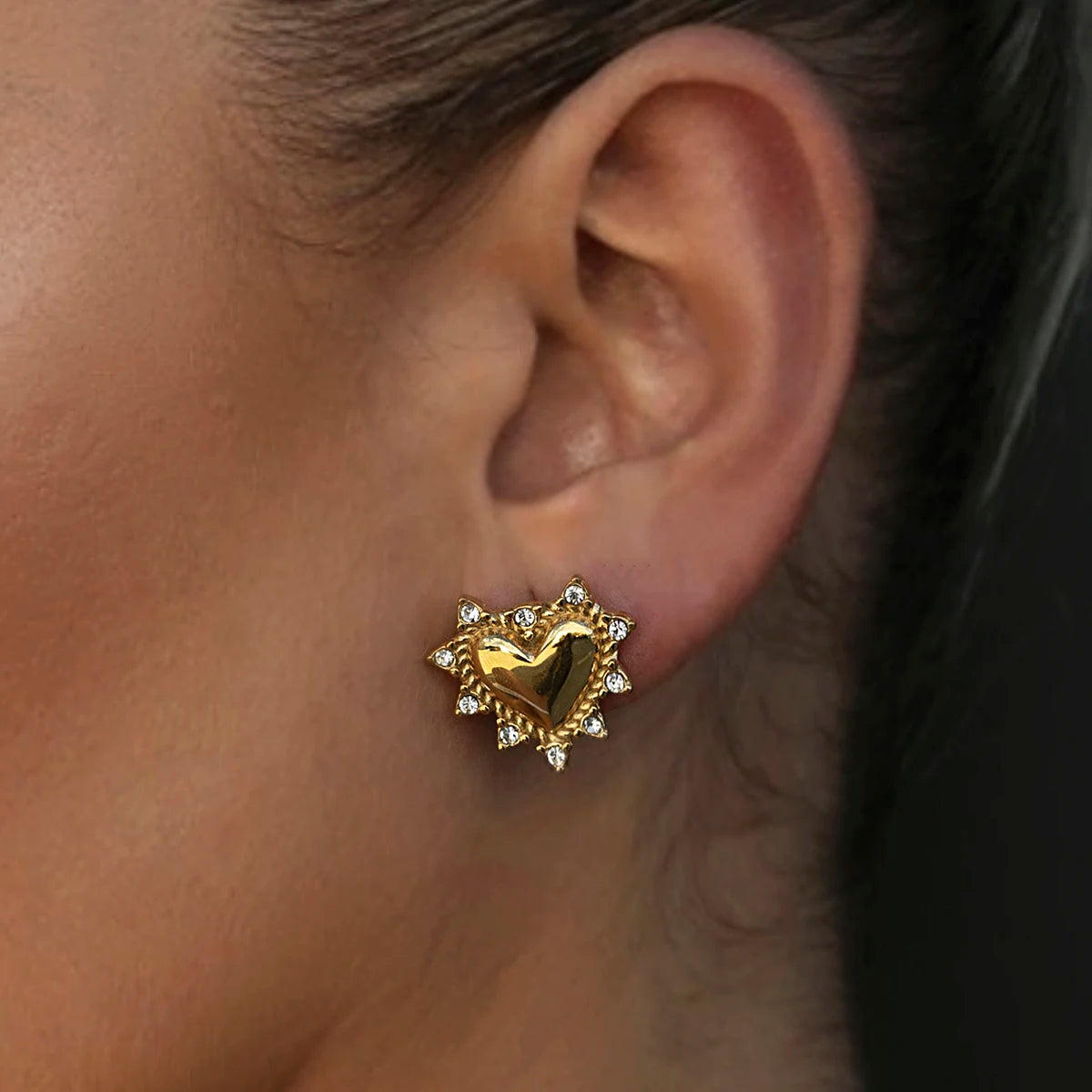 Pointed Zirconia Heart Stud Earrings