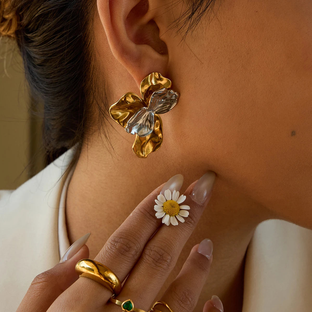 Two-Tone Metal Flower Stud Earrings
