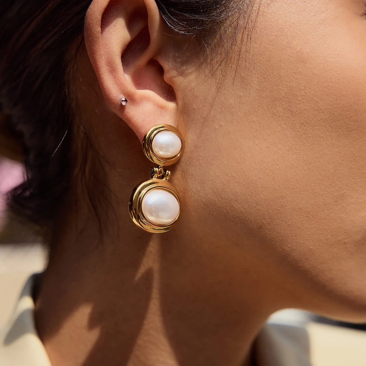 Oval Pearls Dangle Earrings