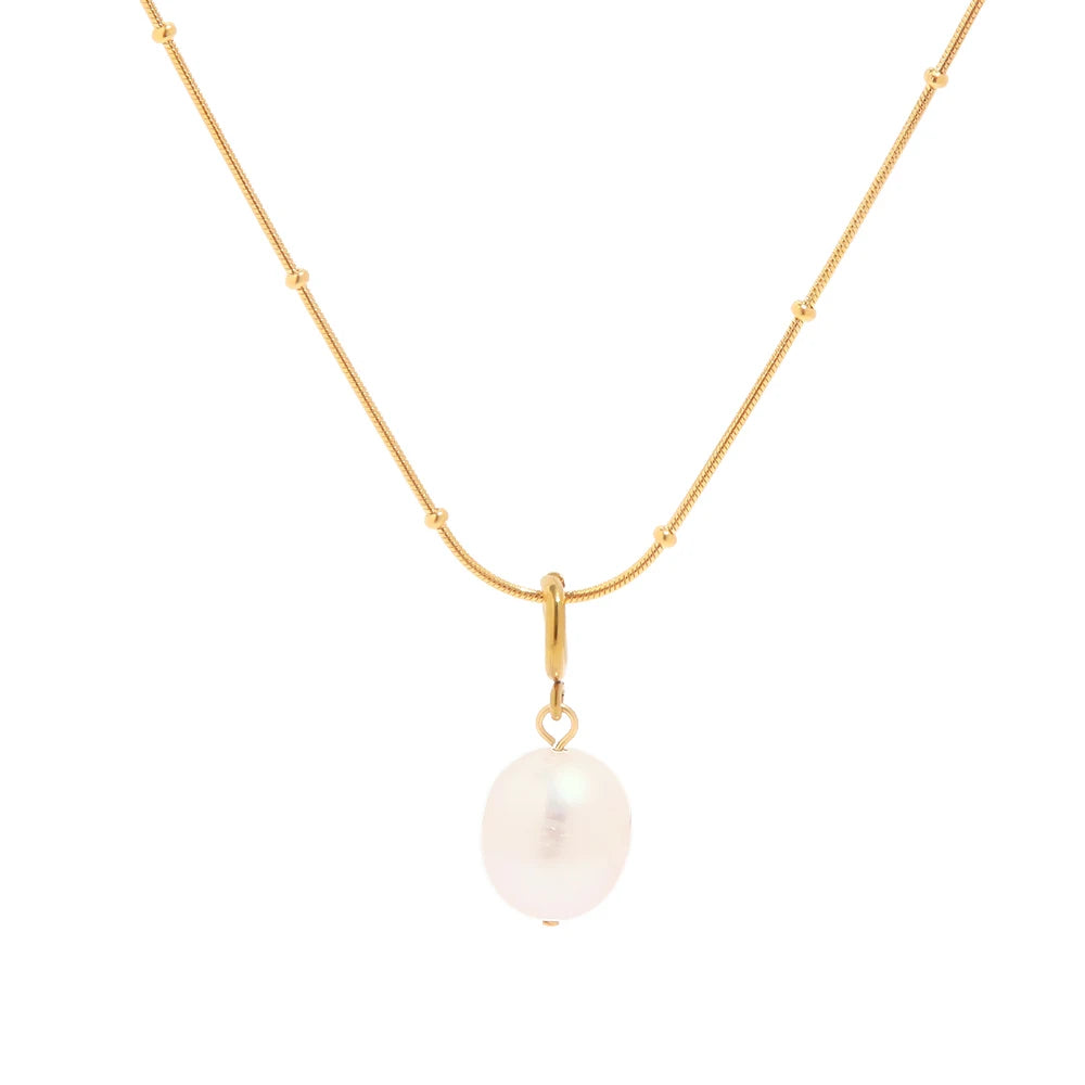 Minimalist Bead Chain Pearl Necklace Centerpiece