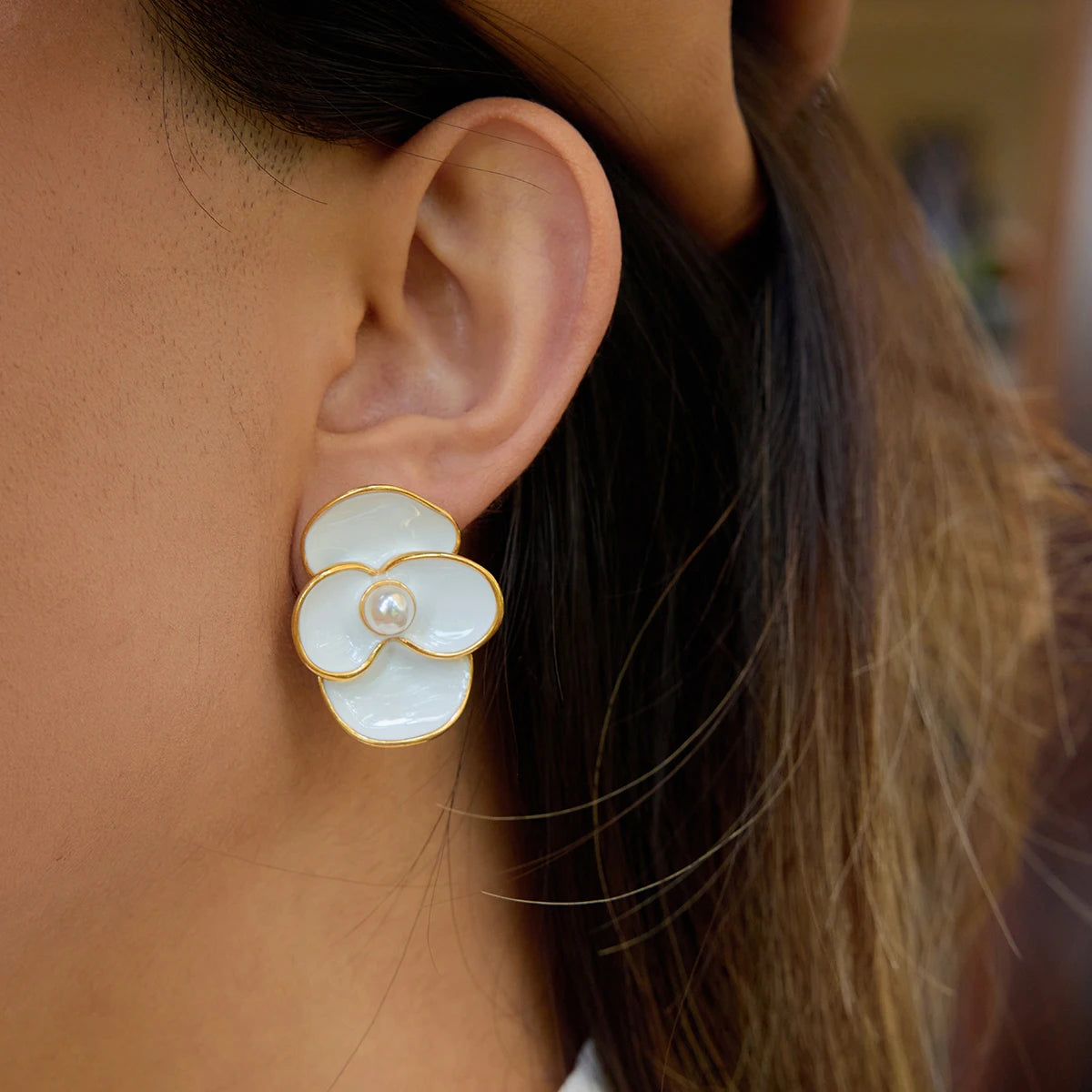 White Flower Petal Pearl Stud Earrings