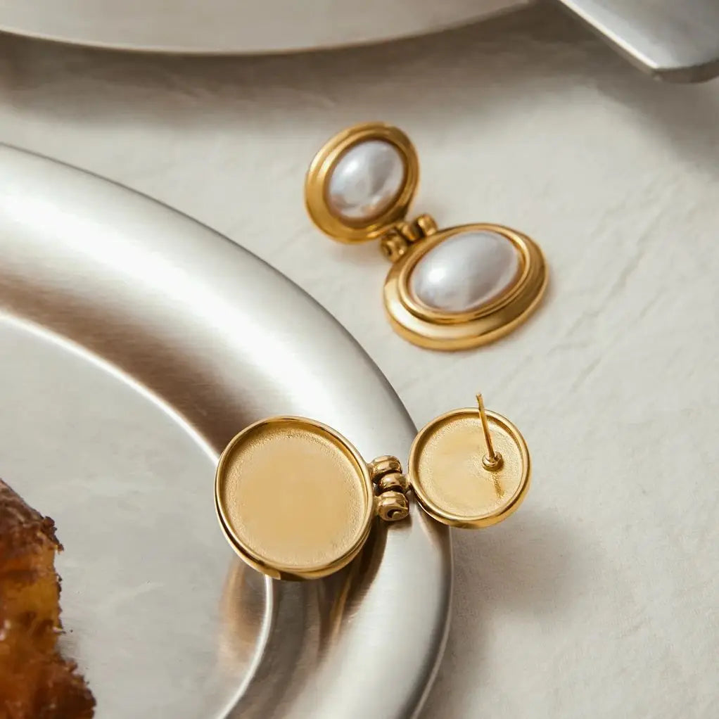 Oval Pearls Dangle Earrings