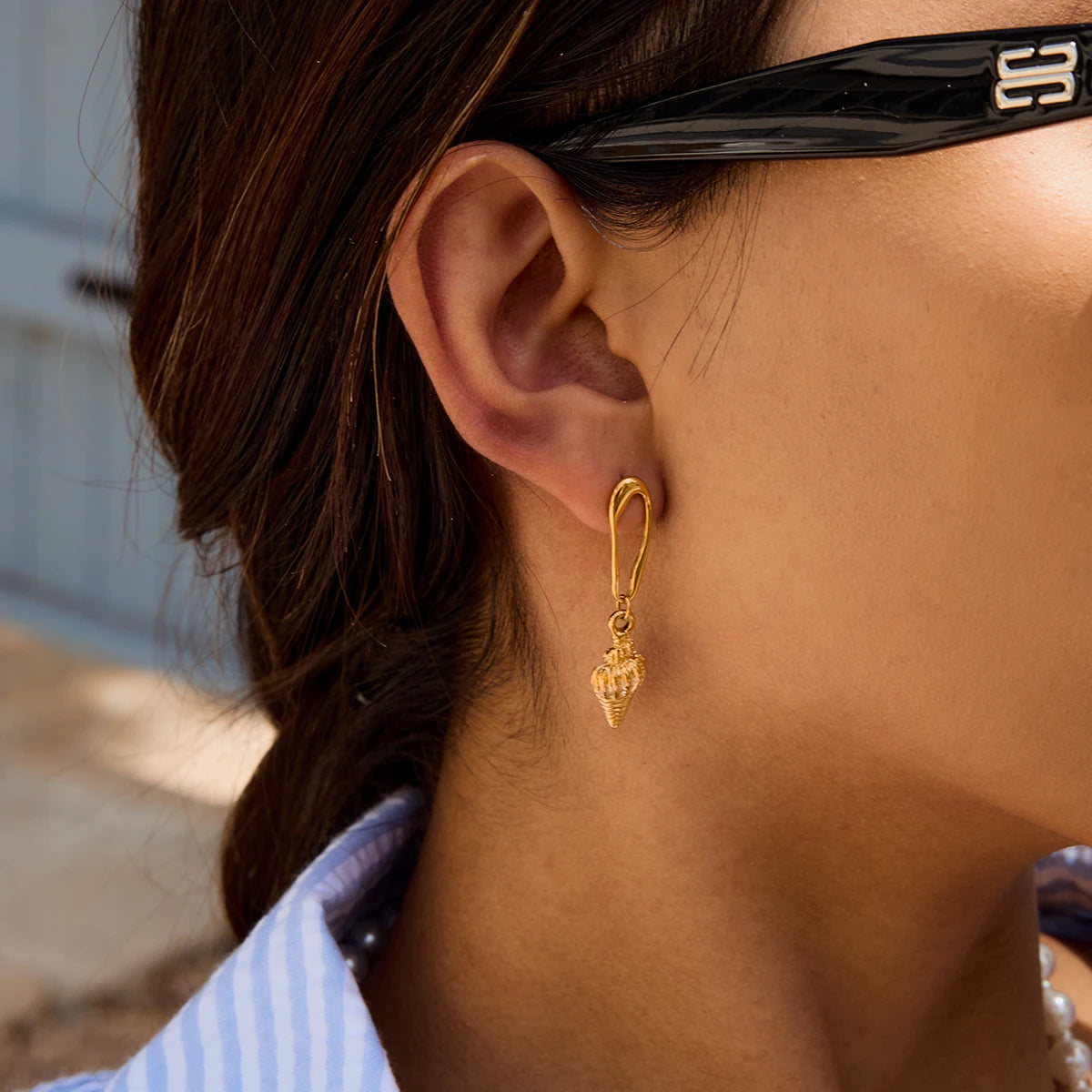 Textured Conch Hollow Drop Earrings