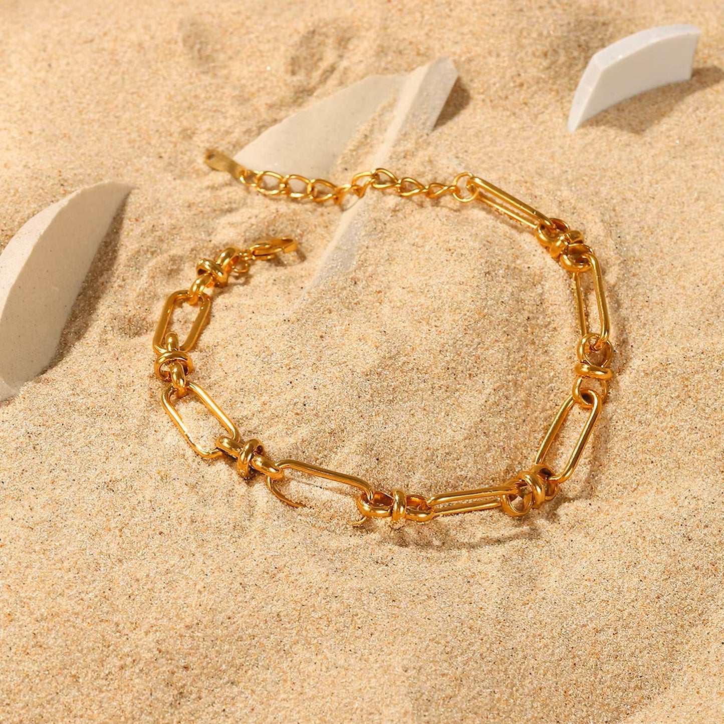 Trendy Link Chain Bracelet - Perfect Jewelry Gift for Women