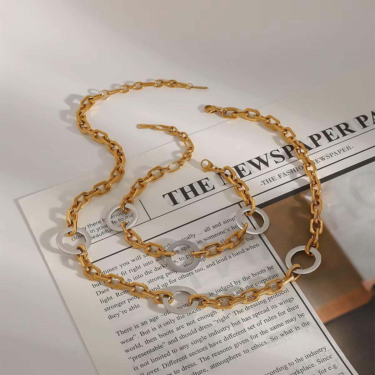 Circular Link Chain Bracelets both in 18K Gold & Silver