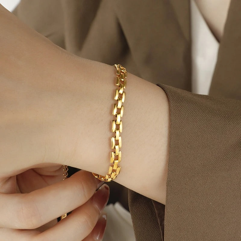 Metallic Link Chain Bracelet