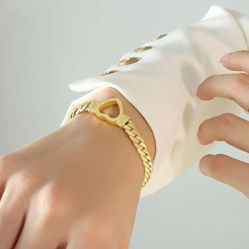Cuban Chain Heart Bracelet