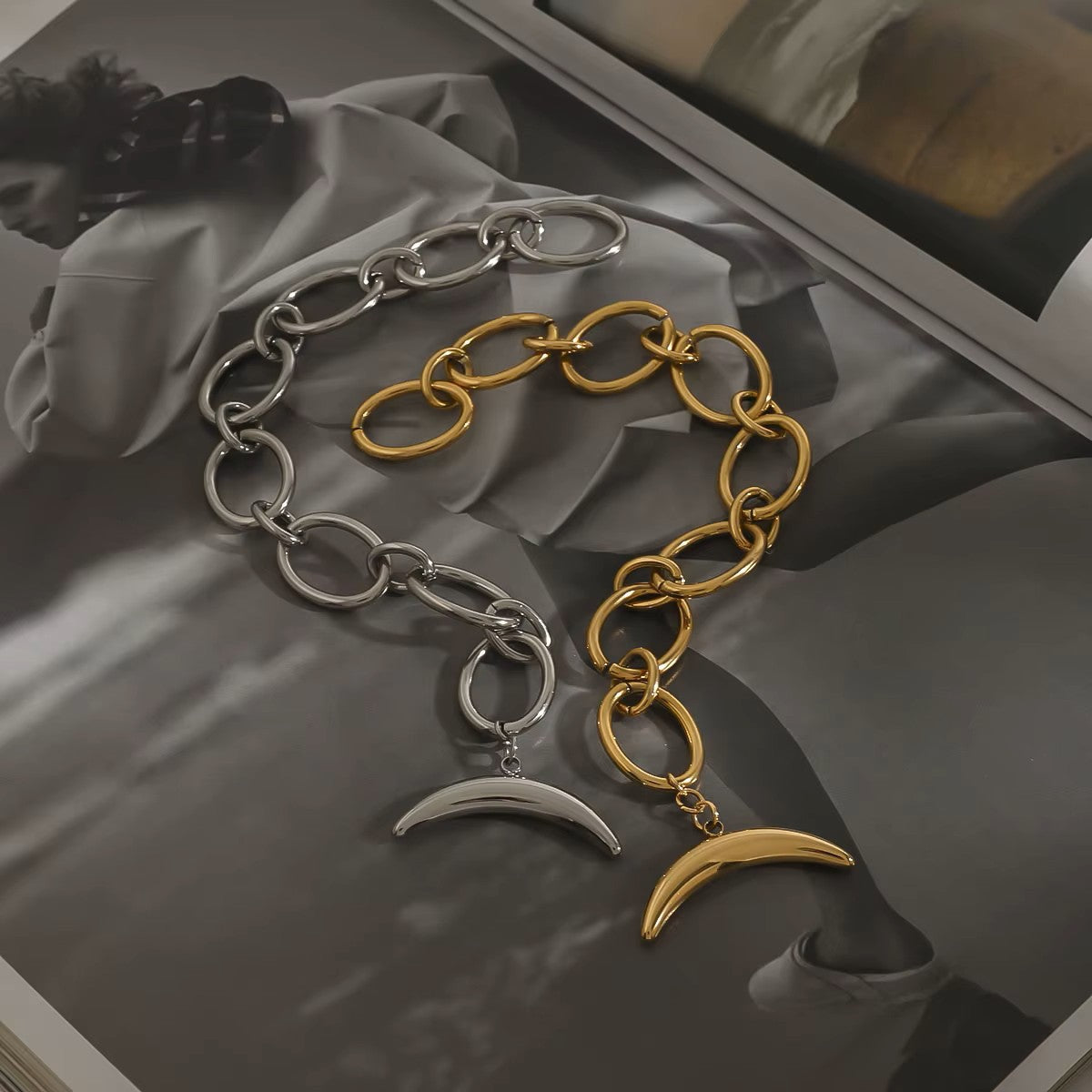 Geometric Moon Crescent Link Chain Bracelet