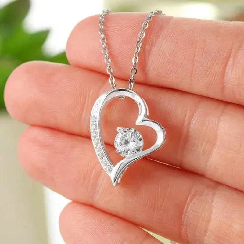 Trendy Creative Elegant Classic Heart Pendant Necklace Decorative Accessories Holiday Mother'S Day Gift for Mom Brithday Gift