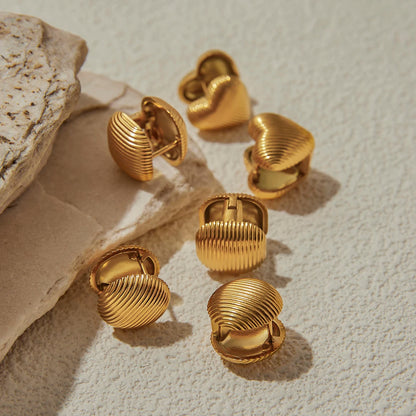 Heart & Oval-shaped Seashells Stud Earrings