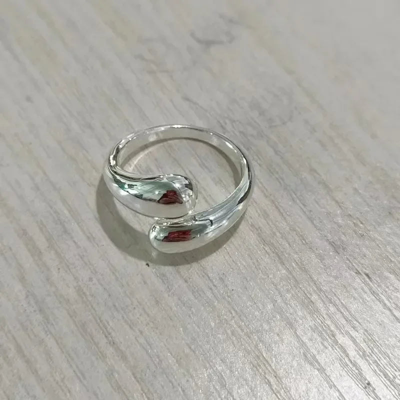 Minimalist Touching Beads Ring