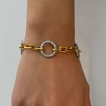 Circular Link Chain Bracelets both in 18K Gold & Silver