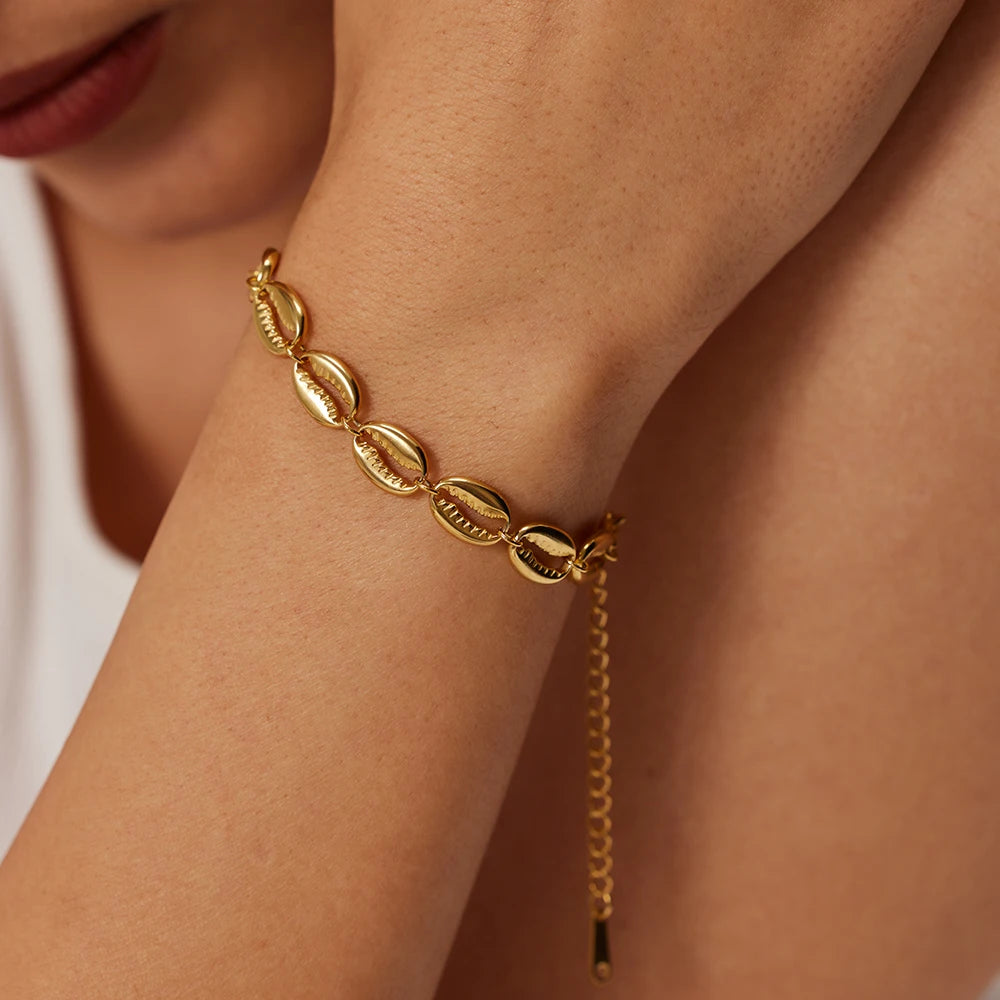 Shell Bracelet - 18K PVD Plated Jewelry